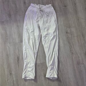 white lululemon joggers